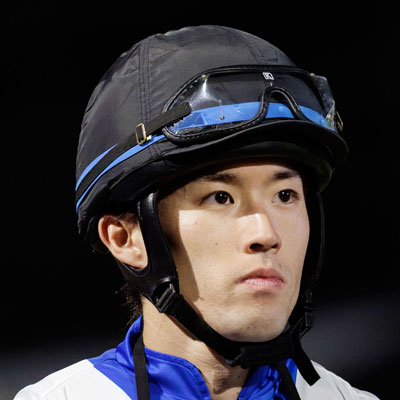 �n� ����