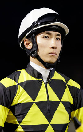 ���� ����